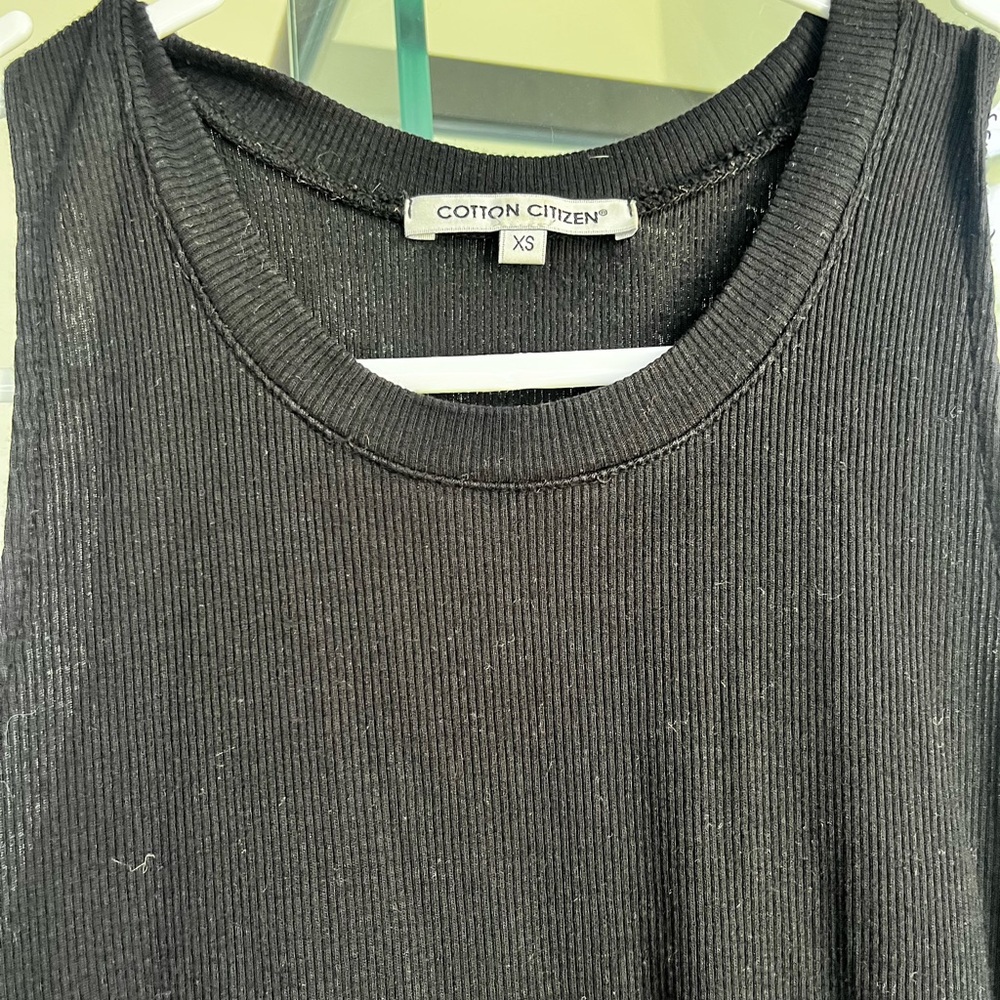 cotton citizen ribbed black tank size small